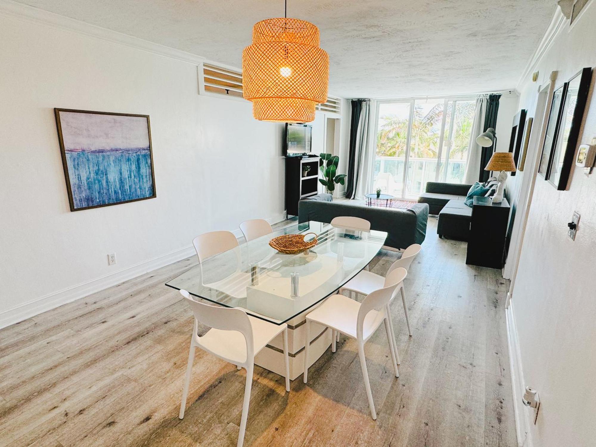 Miami Hollywood Condo For 4 People 001-21Vic Exterior photo
