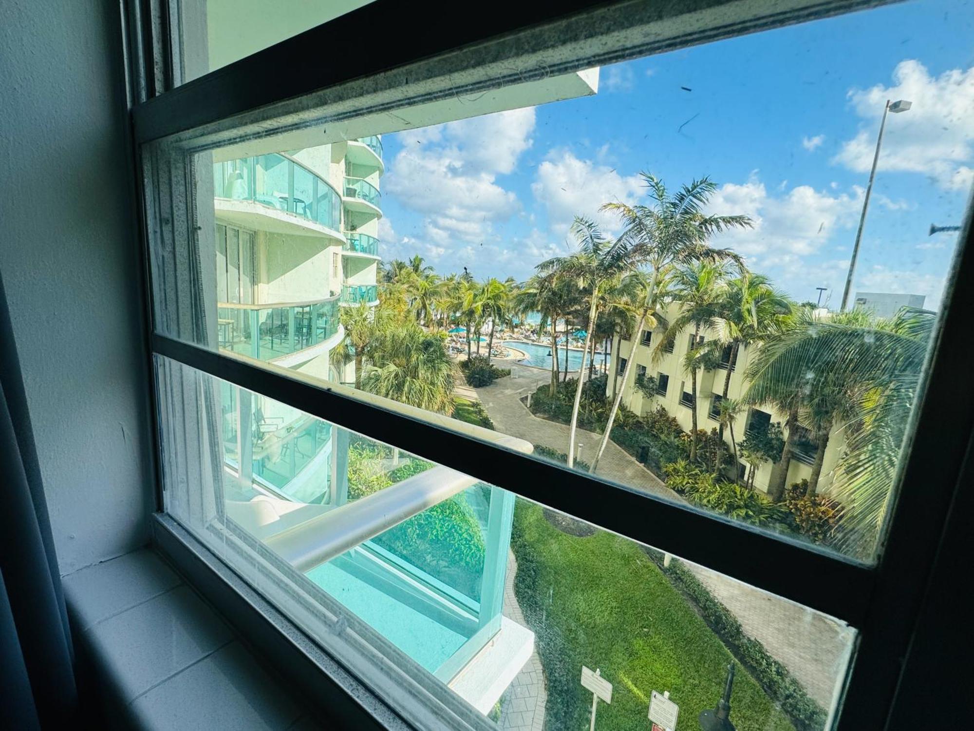 Miami Hollywood Condo For 4 People 001-21Vic Exterior photo