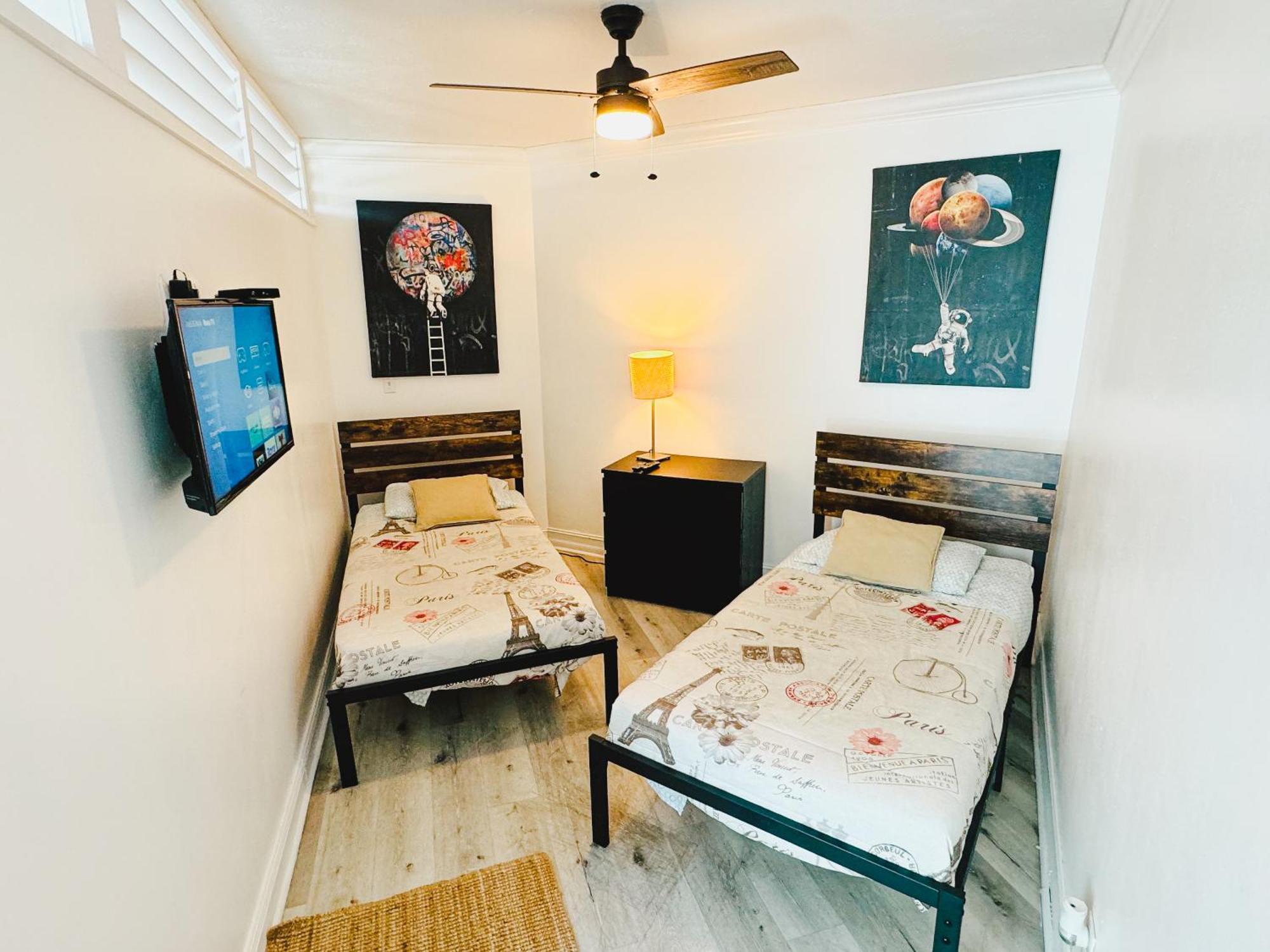 Miami Hollywood Condo For 4 People 001-21Vic Exterior photo