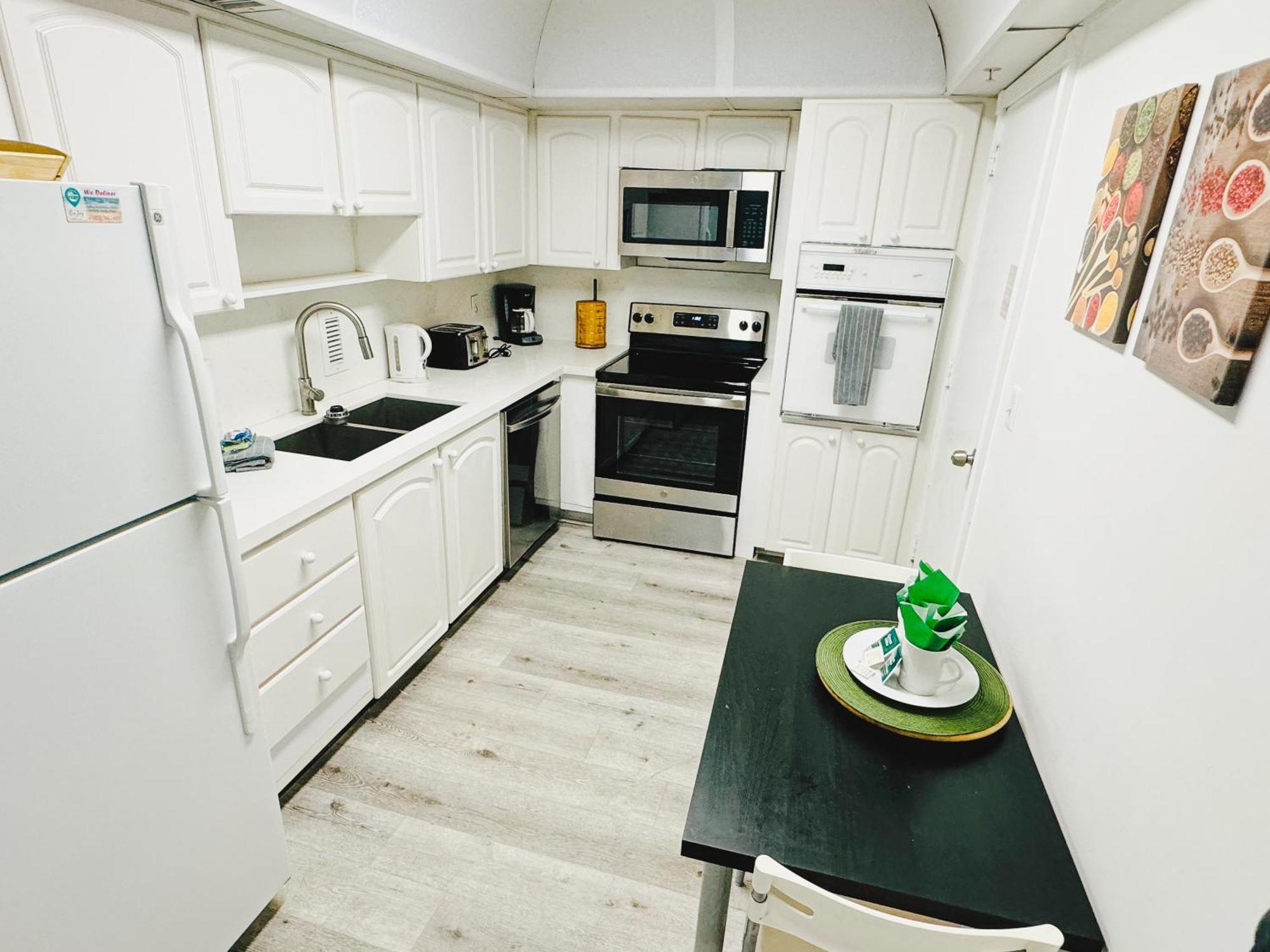 Miami Hollywood Condo For 4 People 001-21Vic Exterior photo